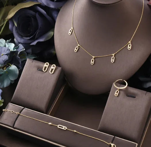 سوار ChicyouStar Fireworks Fashion الفاخر المصنوع من الزركونيا المكعبة AAA للنساء على شكل باجيت بسلسلة يدوية من النحاس قابل للتعديل