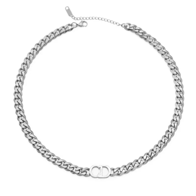 Dior necklace